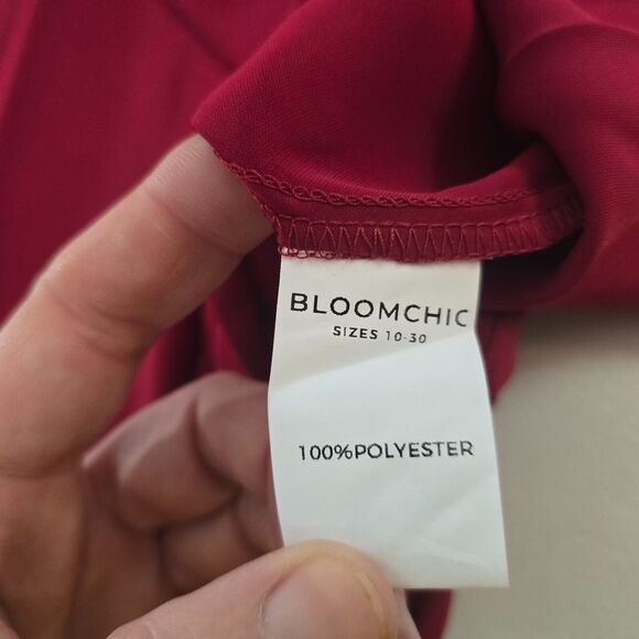 Bloomchic Blouse Women's 2X Red Keyhole Knotted Front Ruffle Short Sleeve NWT - Picture 6 of 13